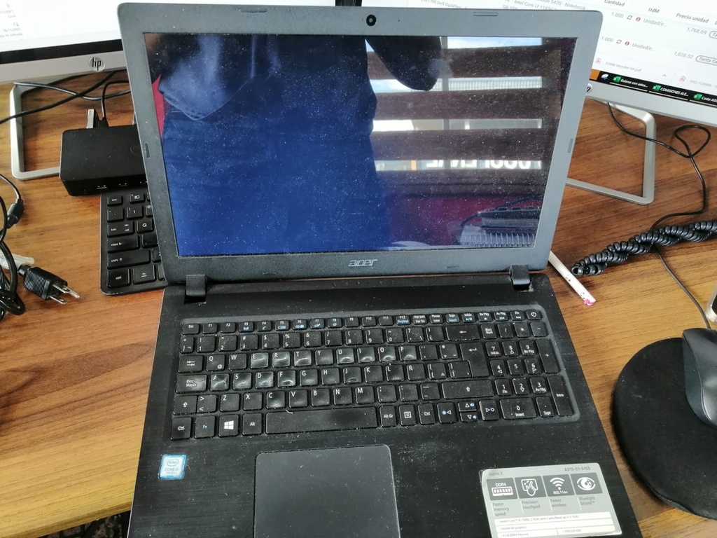 T-A31551-51E5/Acer Wind 10 8 gb 1000 hdd.