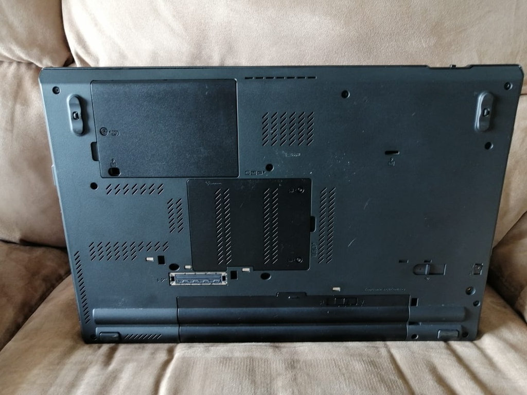 T-T530 LENOVO MAQUINA PORTATIL