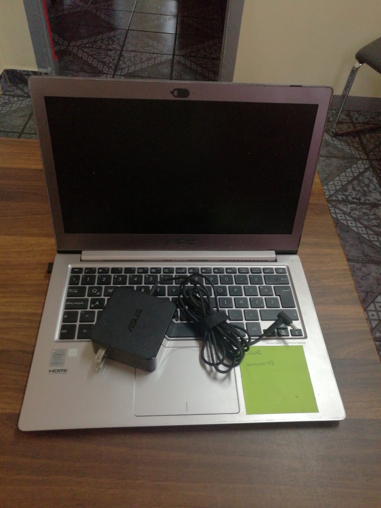 T-UX303L