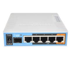 Mikrotik - RB962UiGS-5HacT2HnT - Router -  5 x 10/100/1000 puertos Ethernet   - 1 x SFP ports - Wireless 802.11a/n/ac  - Desktop - 720 MHz - RAM 128 MB - Antena  x2 - CPU QCA9558 