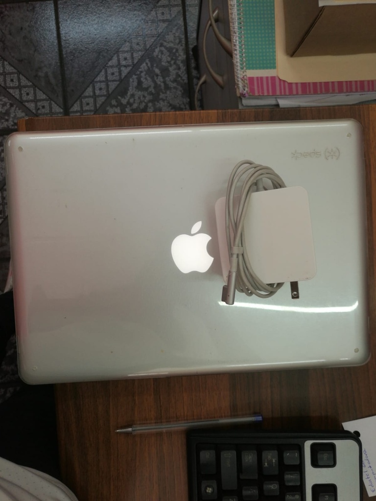 T-APPLE-SPECK