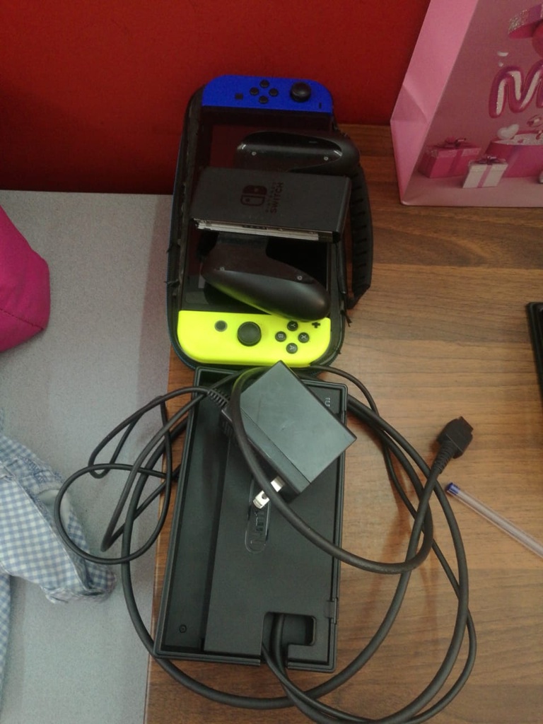 T-NINTENDO SWITCH