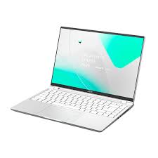 Gigabyte - Notebook - 14" OLED - Intel Core i7 13700H - Windows 11 Home