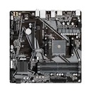 Gigabyte - B550M K - Motherboard - Micro ATX - Socket AM4 - AMD B550 - para Ryzen 5 / para Ryzen 3 / para Ryzen 7 - None
