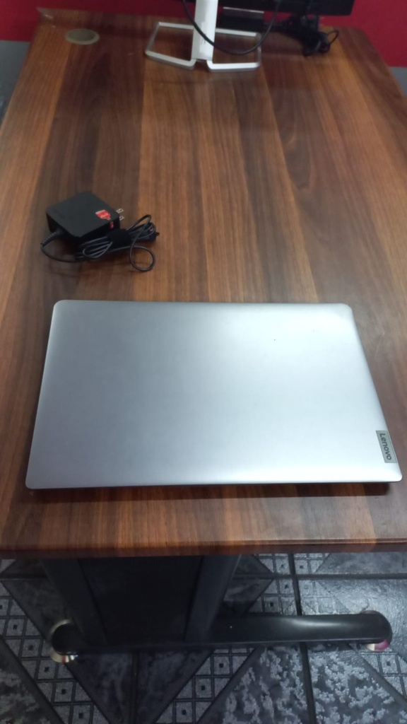 Laptop PF9XB3712072