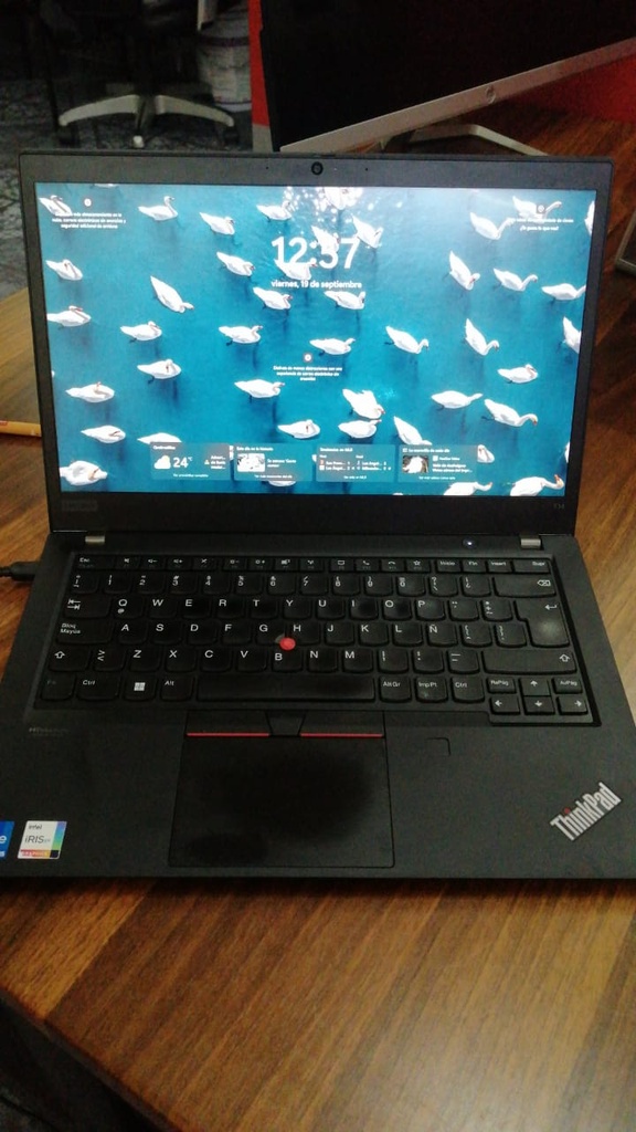 LENOVO-T14