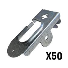 CB03050