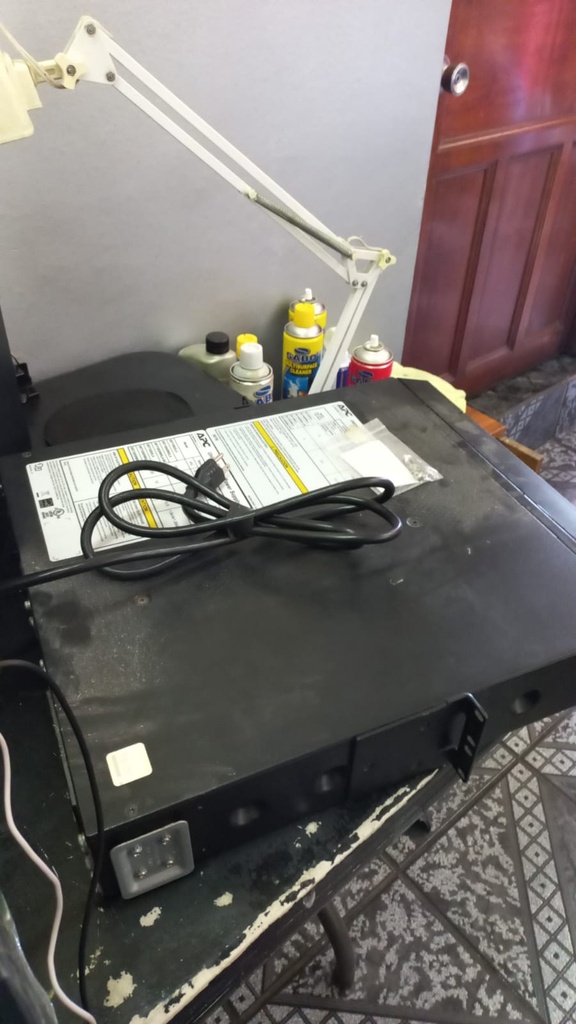SRT1500RMXLA UPS-APC