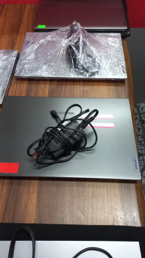 LENOVO-V15-G2