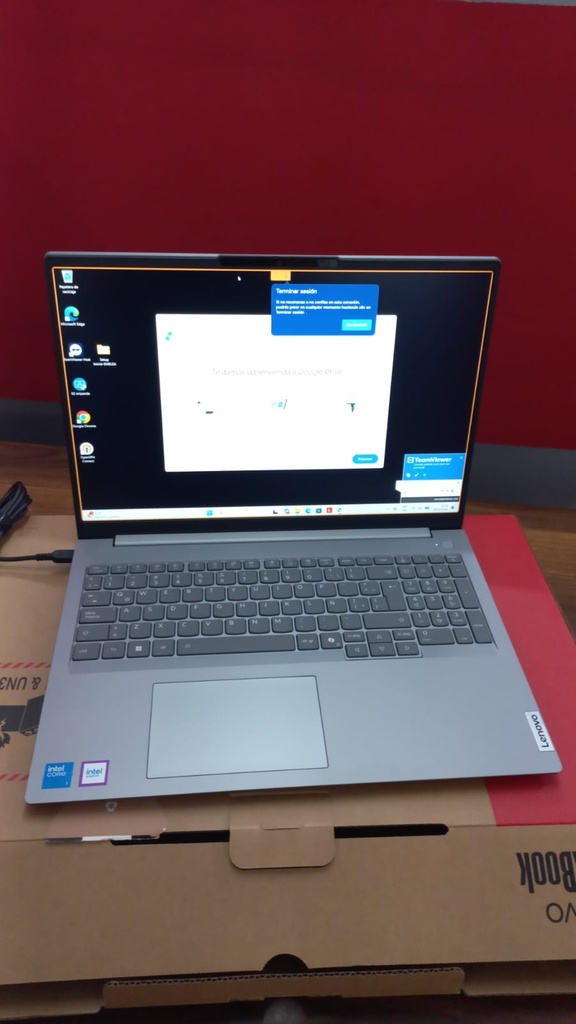 Laptops nuevas Emelea