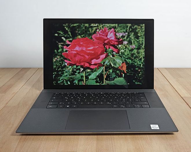 Dell Precision - Notebook - Intel Core i9 10885H / 2.4 GHz - 32 GB DDR4 SDRAM - 1 TB SSD - Windows 10 Pro - 3-year warranty
