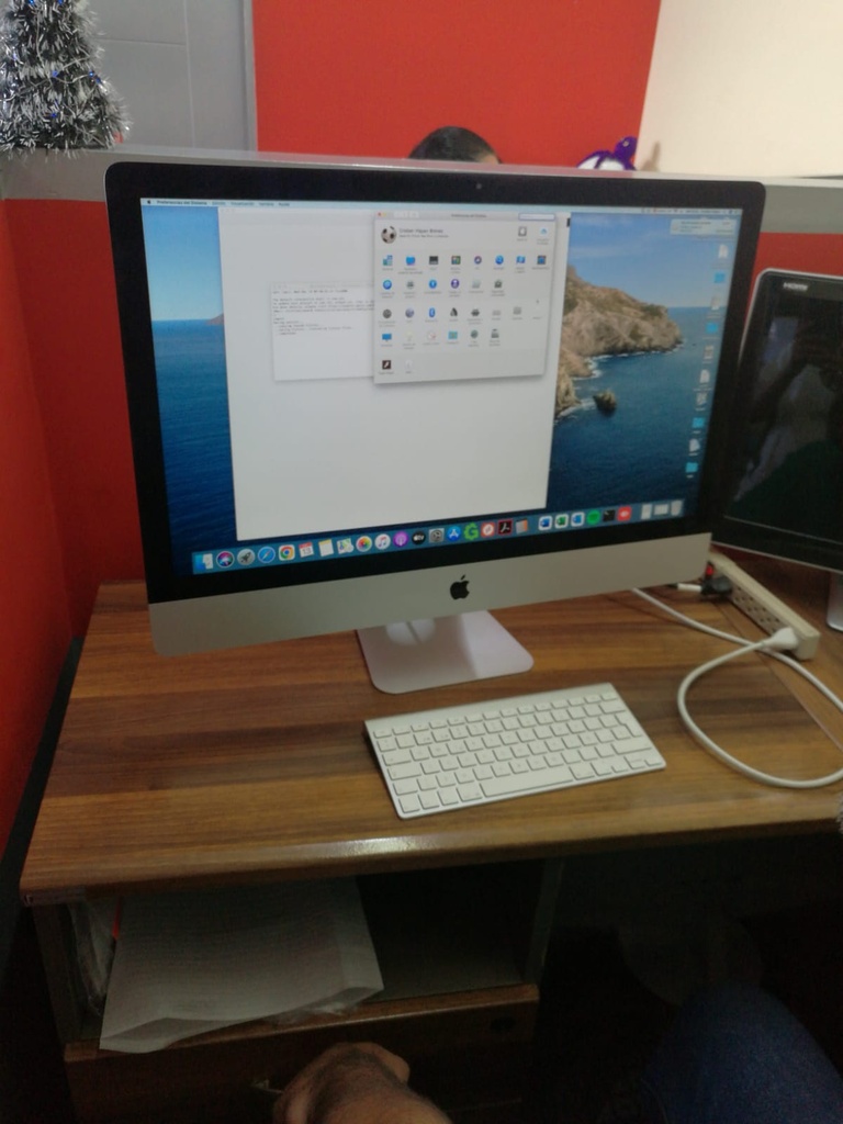 T- TODO EN UNO IMAC-27