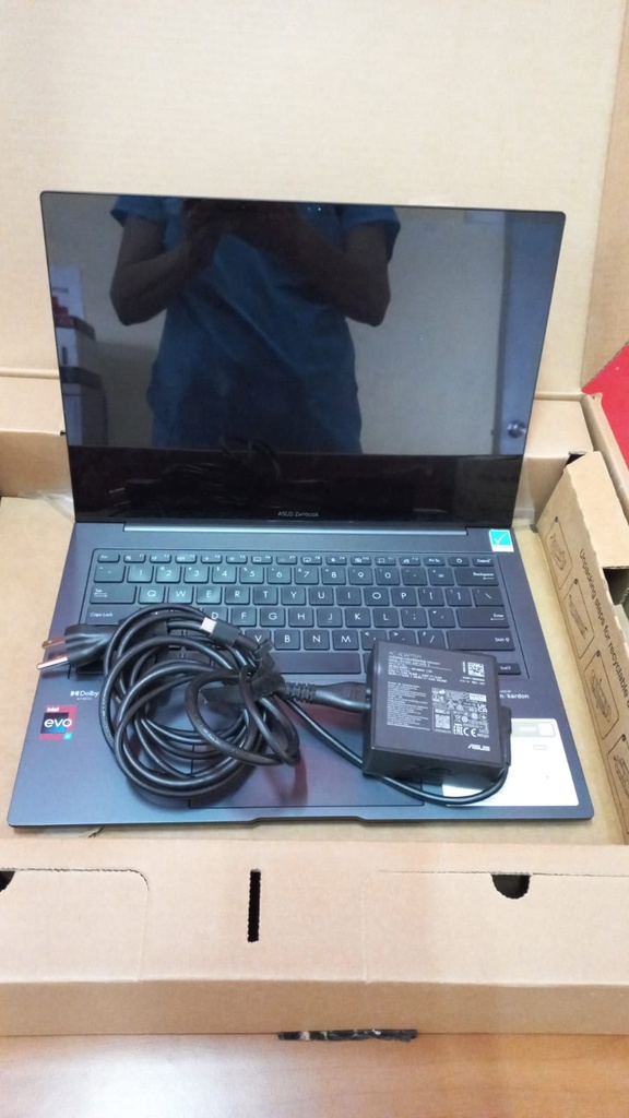 ASUS-2823-04