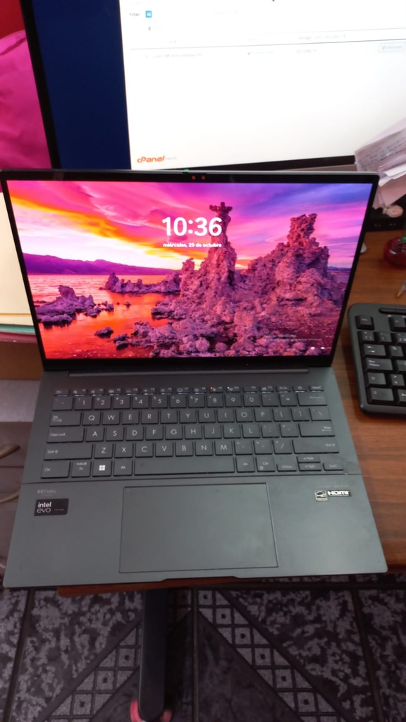 ASUS-ZENBOOK