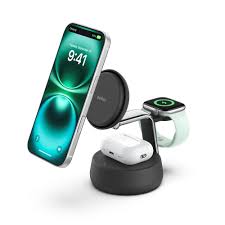 [WIZ040ttCH] Belkin - Qi2 25W 3 in 1 UltraCharge Pro Magnetic Charging Doc - Lithium - Para Universal